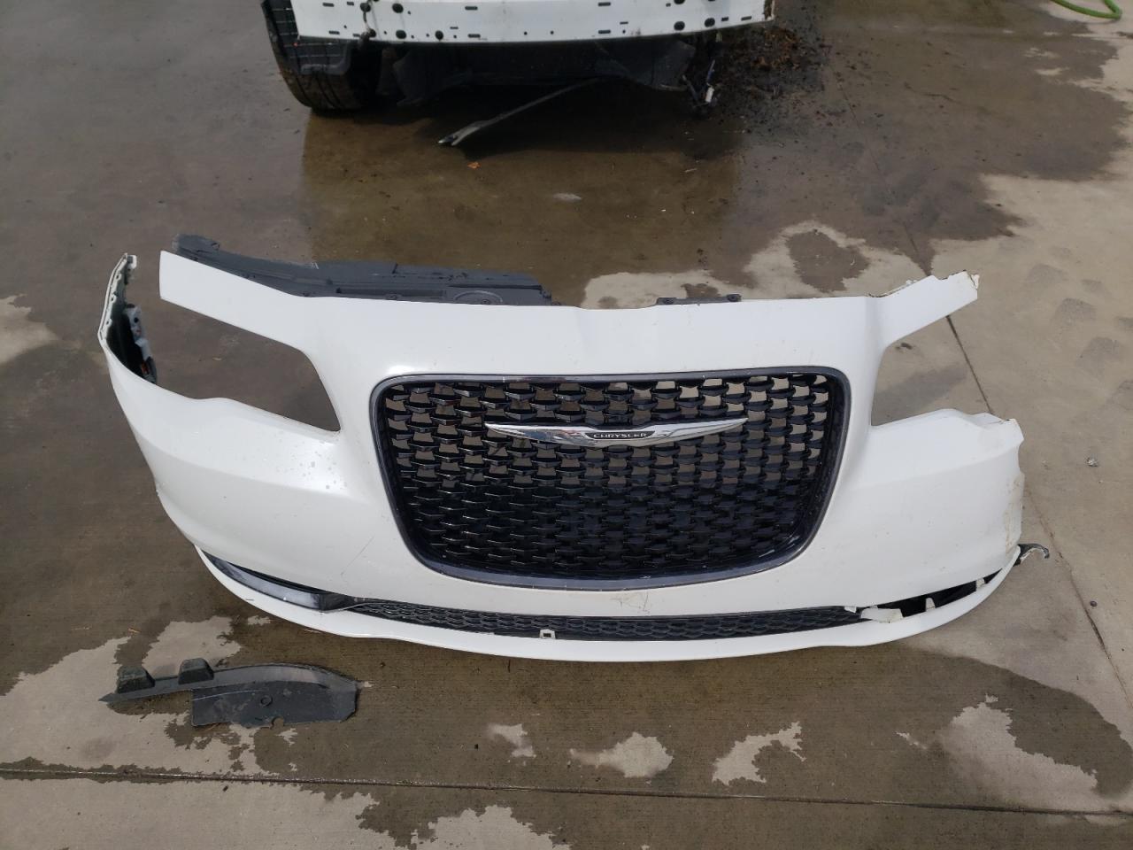 Photo 11 VIN: 2C3CCABG1LH158663 - CHRYSLER 300 