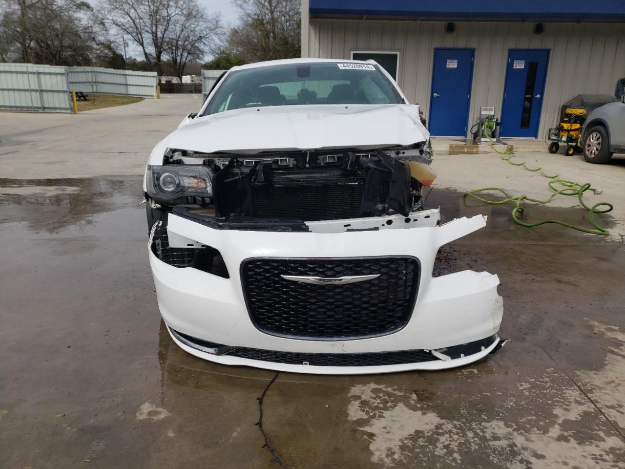 Photo 4 VIN: 2C3CCABG1LH158663 - CHRYSLER 300 