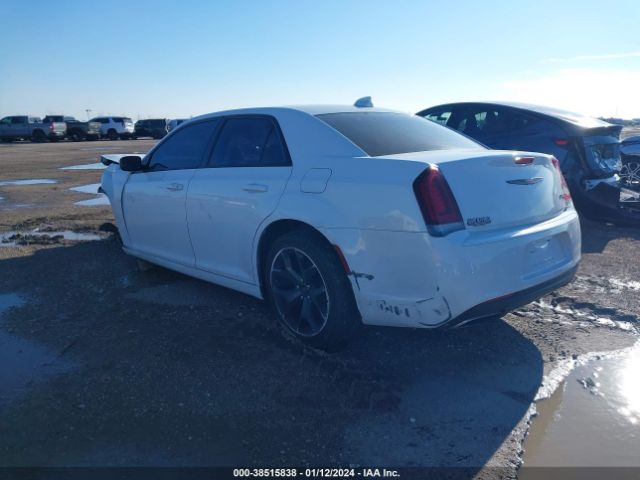 Photo 2 VIN: 2C3CCABG1LH220627 - CHRYSLER 300 