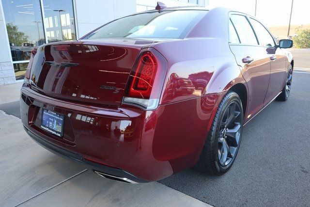 Photo 5 VIN: 2C3CCABG1MH589117 - CHRYSLER 300 