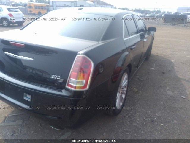 Photo 3 VIN: 2C3CCABG2CH217347 - CHRYSLER 300 