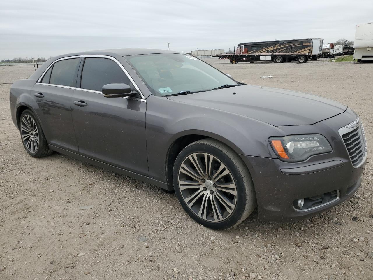 Photo 3 VIN: 2C3CCABG2EH200938 - CHRYSLER 300 