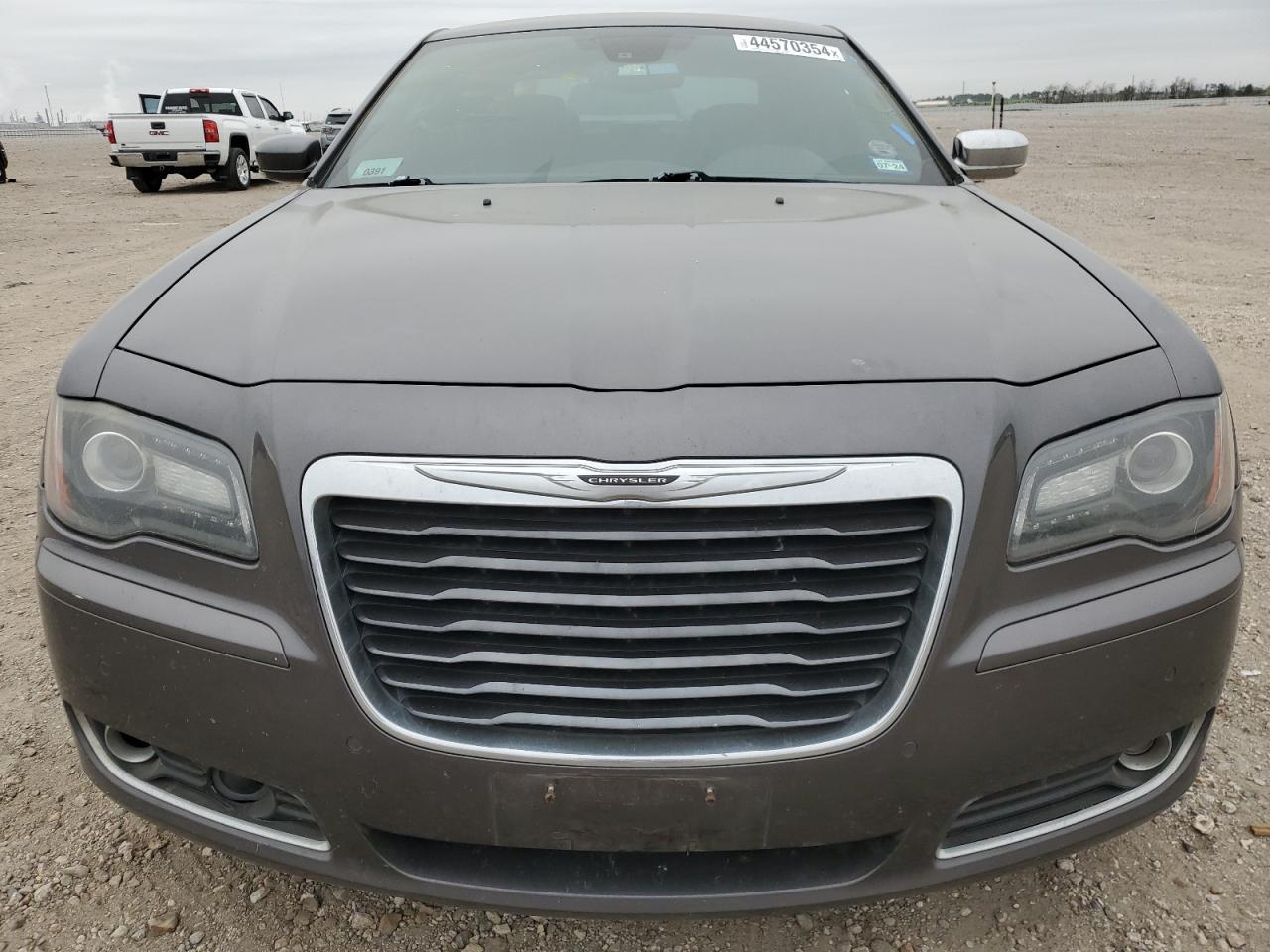 Photo 4 VIN: 2C3CCABG2EH200938 - CHRYSLER 300 