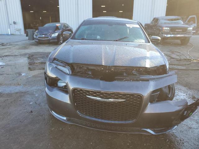 Photo 4 VIN: 2C3CCABG2FH802840 - CHRYSLER 300 S 