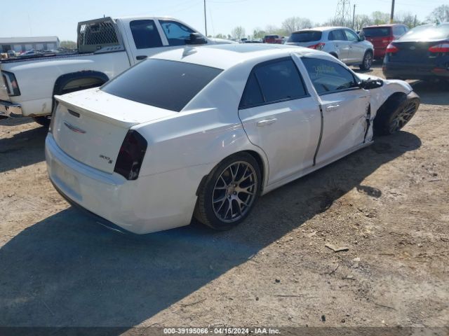 Photo 3 VIN: 2C3CCABG2HH610241 - CHRYSLER 300 