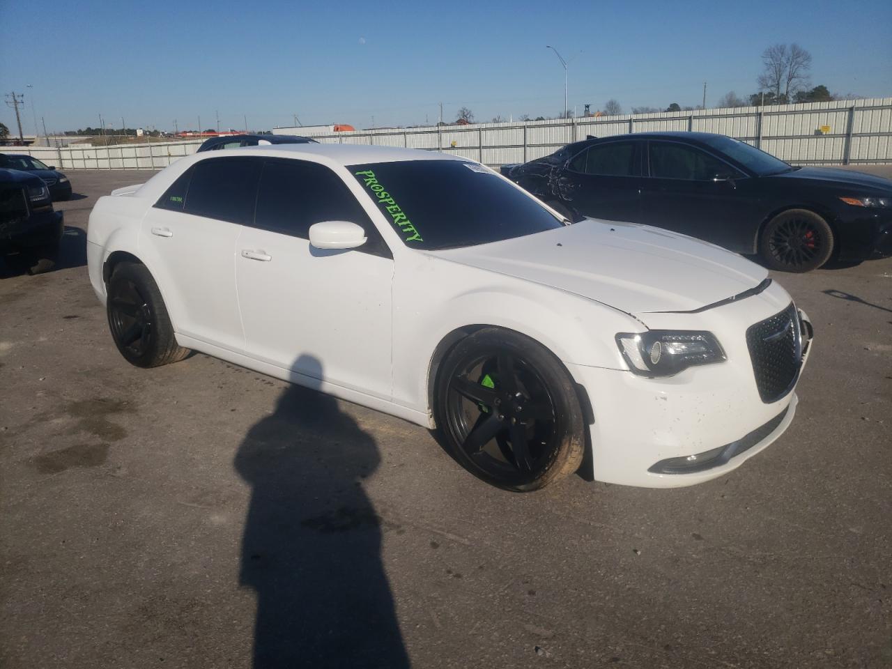 Photo 3 VIN: 2C3CCABG2HH663098 - CHRYSLER 300 