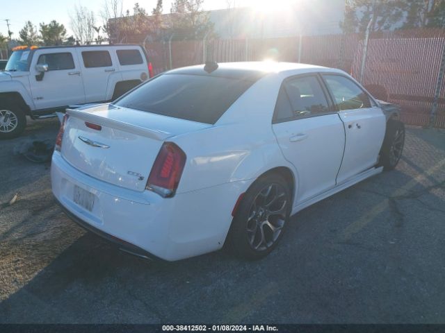 Photo 3 VIN: 2C3CCABG2JH277948 - CHRYSLER 300 