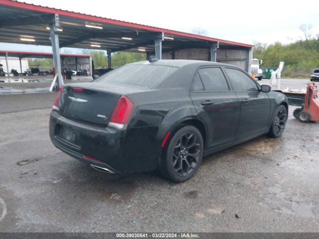 Photo 3 VIN: 2C3CCABG2KH559704 - CHRYSLER 300 