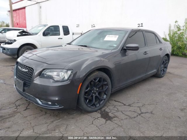 Photo 1 VIN: 2C3CCABG2KH617875 - CHRYSLER 300 