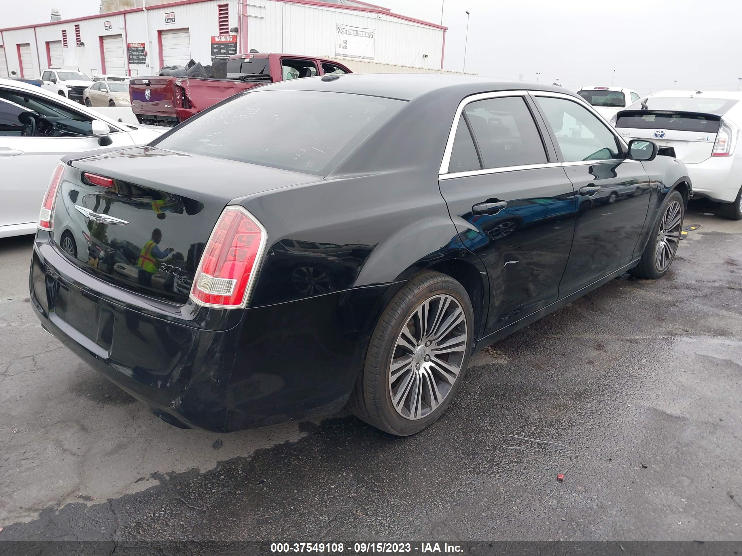 Photo 3 VIN: 2C3CCABG3DH595260 - CHRYSLER 300 