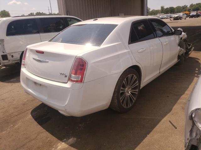 Photo 3 VIN: 2C3CCABG3DH714425 - CHRYSLER 300 S 