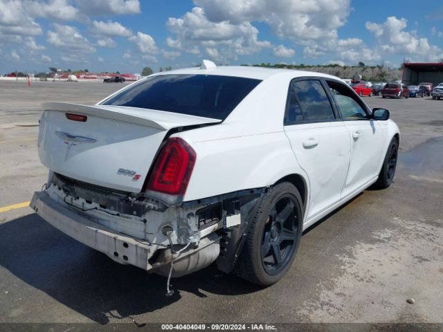 Photo 3 VIN: 2C3CCABG3GH141255 - CHRYSLER 300 