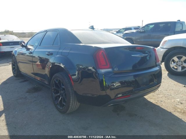 Photo 2 VIN: 2C3CCABG3GH324963 - CHRYSLER 300 