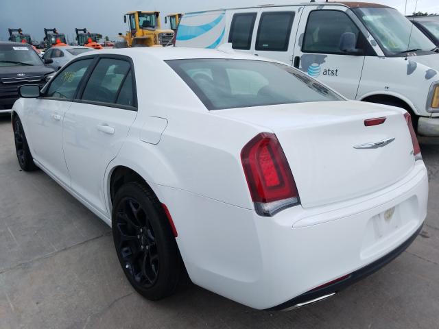 Photo 2 VIN: 2C3CCABG3KH516635 - CHRYSLER 300 S 