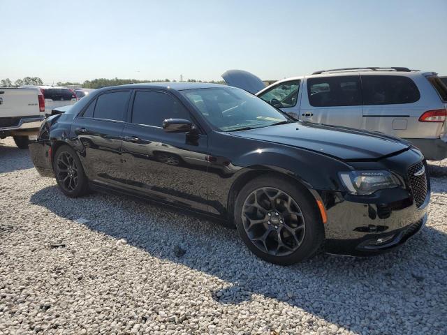 Photo 3 VIN: 2C3CCABG3KH516649 - CHRYSLER 300 S 