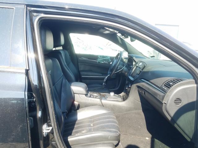 Photo 4 VIN: 2C3CCABG3KH585406 - CHRYSLER 300 S 