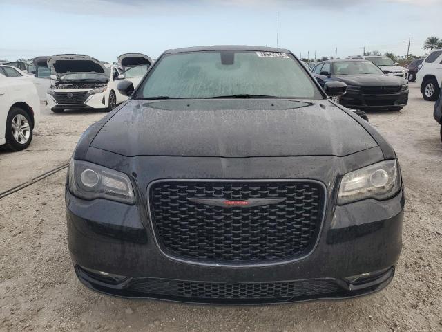 Photo 4 VIN: 2C3CCABG3PH633381 - CHRYSLER 300 S 