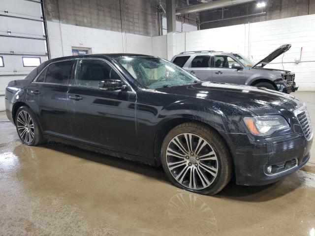 Photo 3 VIN: 2C3CCABG4CH143882 - CHRYSLER 300 