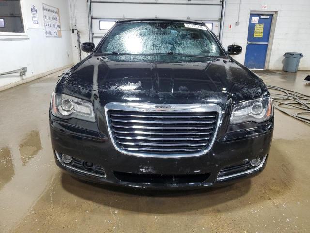 Photo 4 VIN: 2C3CCABG4CH143882 - CHRYSLER 300 