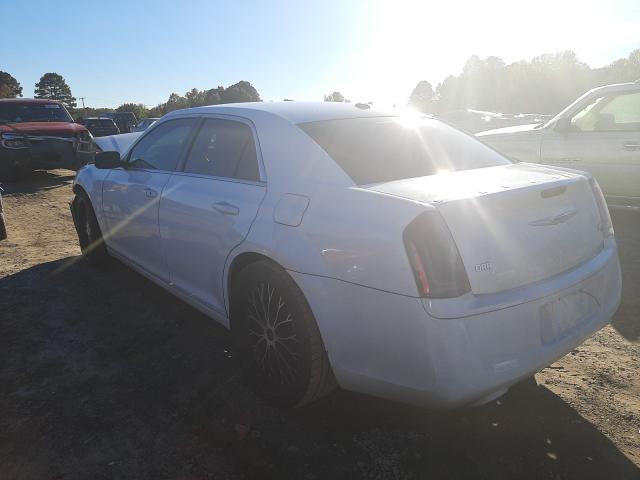 Photo 2 VIN: 2C3CCABG4DH551736 - CHRYSLER 300 S 