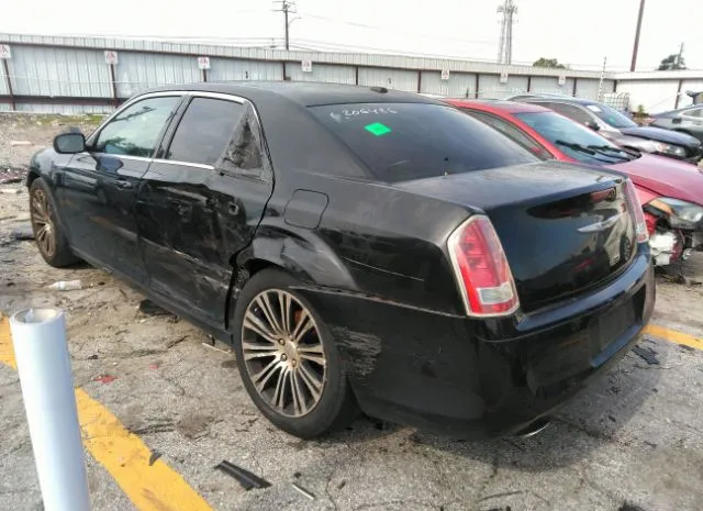 Photo 2 VIN: 2C3CCABG4DH556290 - CHRYSLER 300 