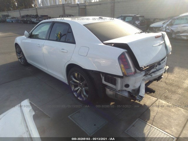 Photo 2 VIN: 2C3CCABG4EH253043 - CHRYSLER 300 