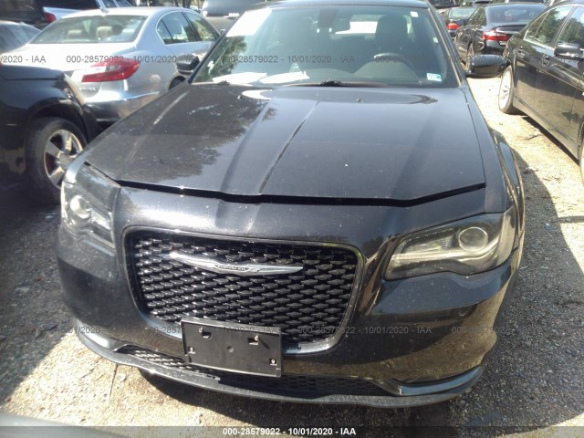 Photo 5 VIN: 2C3CCABG4FH743256 - CHRYSLER 300 