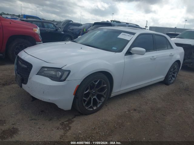 Photo 1 VIN: 2C3CCABG4FH807795 - CHRYSLER 300 