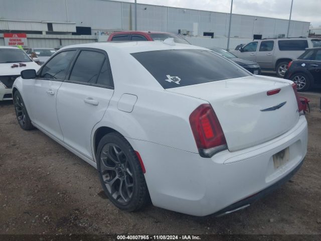 Photo 2 VIN: 2C3CCABG4FH807795 - CHRYSLER 300 