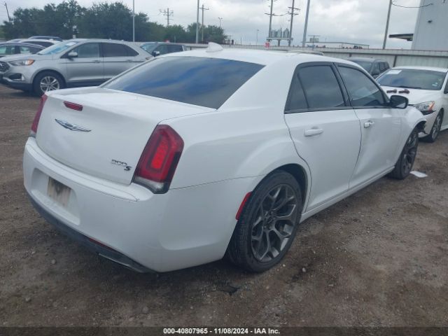 Photo 3 VIN: 2C3CCABG4FH807795 - CHRYSLER 300 