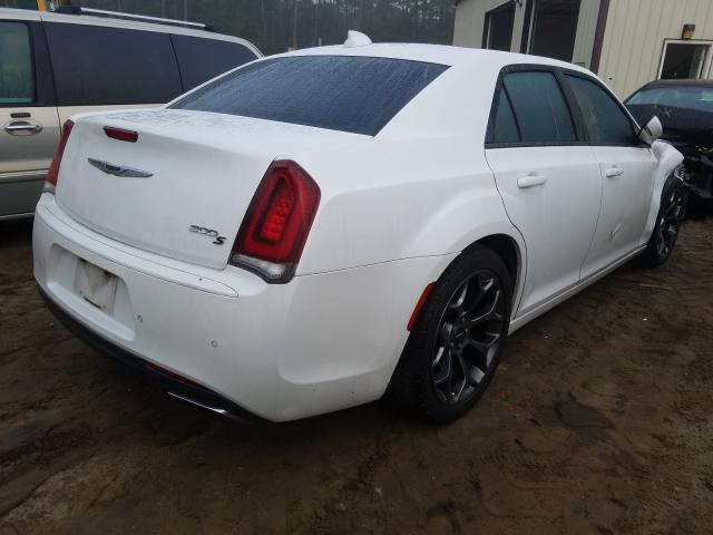 Photo 3 VIN: 2C3CCABG4FH921621 - CHRYSLER 300 S 