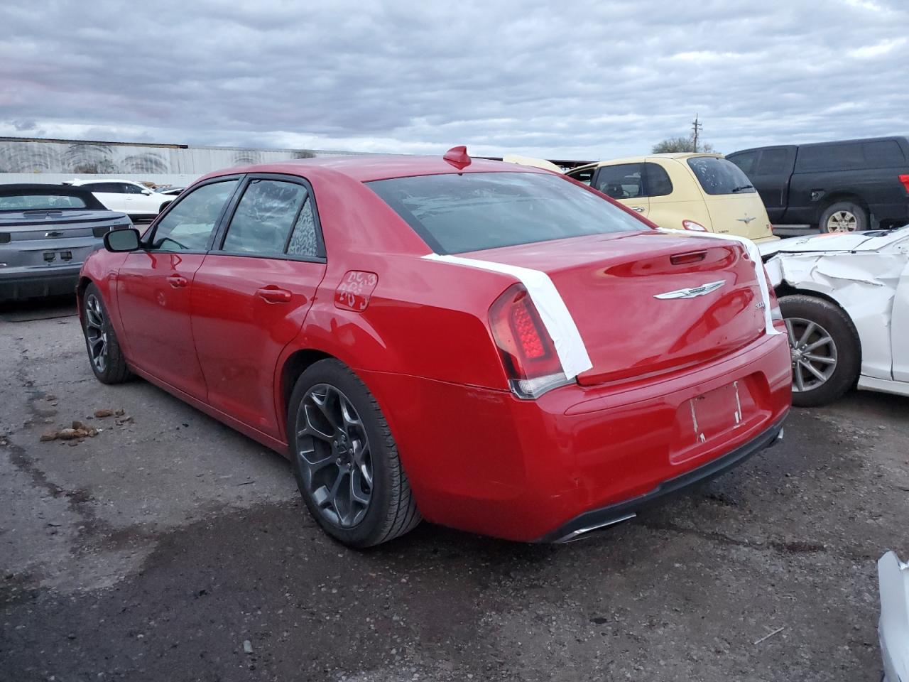 Photo 1 VIN: 2C3CCABG4HH610192 - CHRYSLER 300 