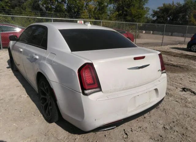 Photo 2 VIN: 2C3CCABG4HH663099 - CHRYSLER 300 