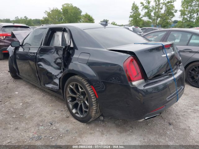 Photo 2 VIN: 2C3CCABG4HH668027 - CHRYSLER 300 