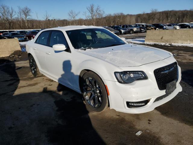 Photo 3 VIN: 2C3CCABG4JH141286 - CHRYSLER 300 S 