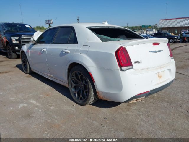 Photo 2 VIN: 2C3CCABG4JH191671 - CHRYSLER 300 