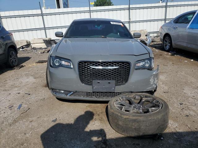 Photo 4 VIN: 2C3CCABG4KH562541 - CHRYSLER 300 S 