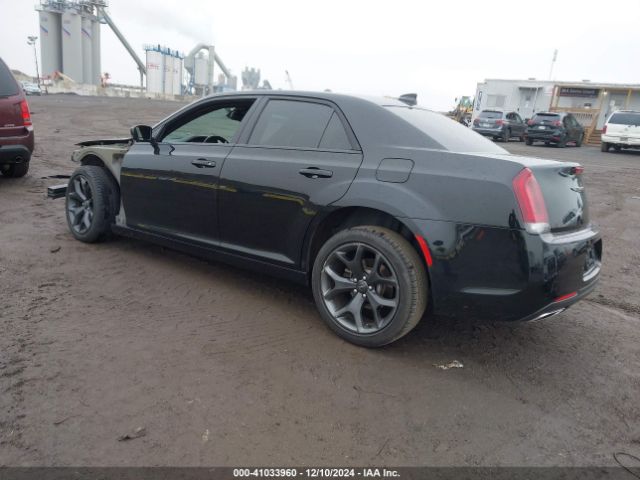 Photo 2 VIN: 2C3CCABG4MH520213 - CHRYSLER 300 