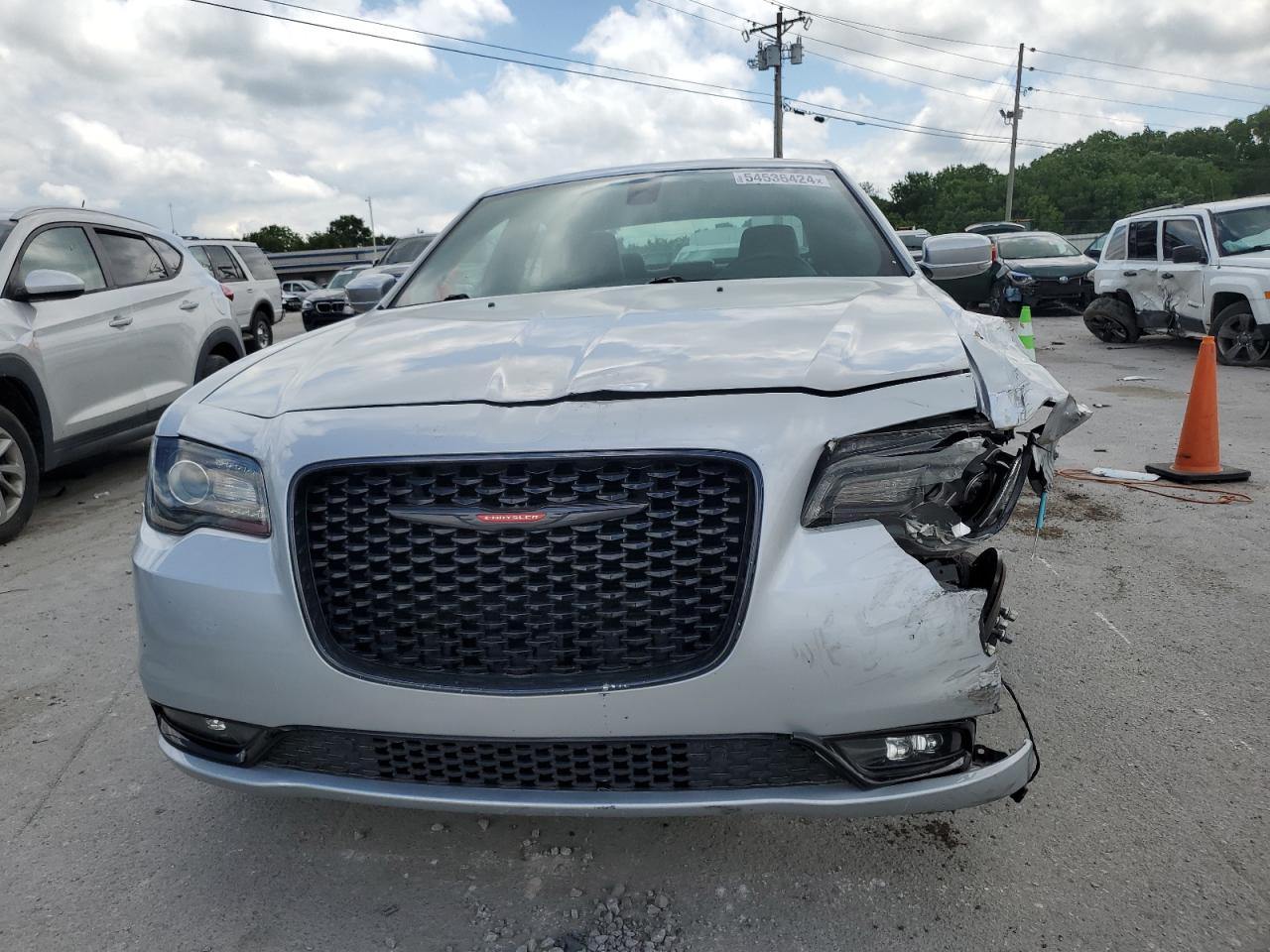 Photo 4 VIN: 2C3CCABG4MH580170 - CHRYSLER 300 