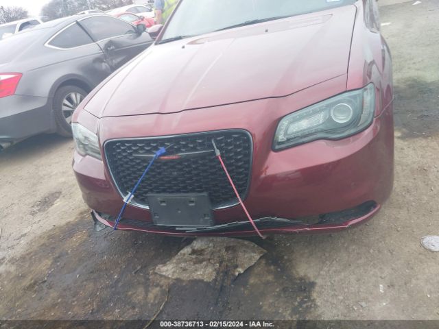 Photo 5 VIN: 2C3CCABG4NH142380 - CHRYSLER 300 