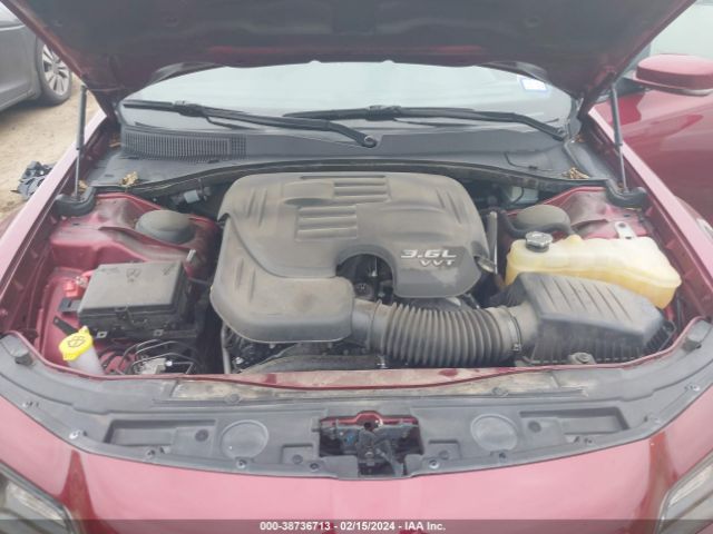 Photo 9 VIN: 2C3CCABG4NH142380 - CHRYSLER 300 