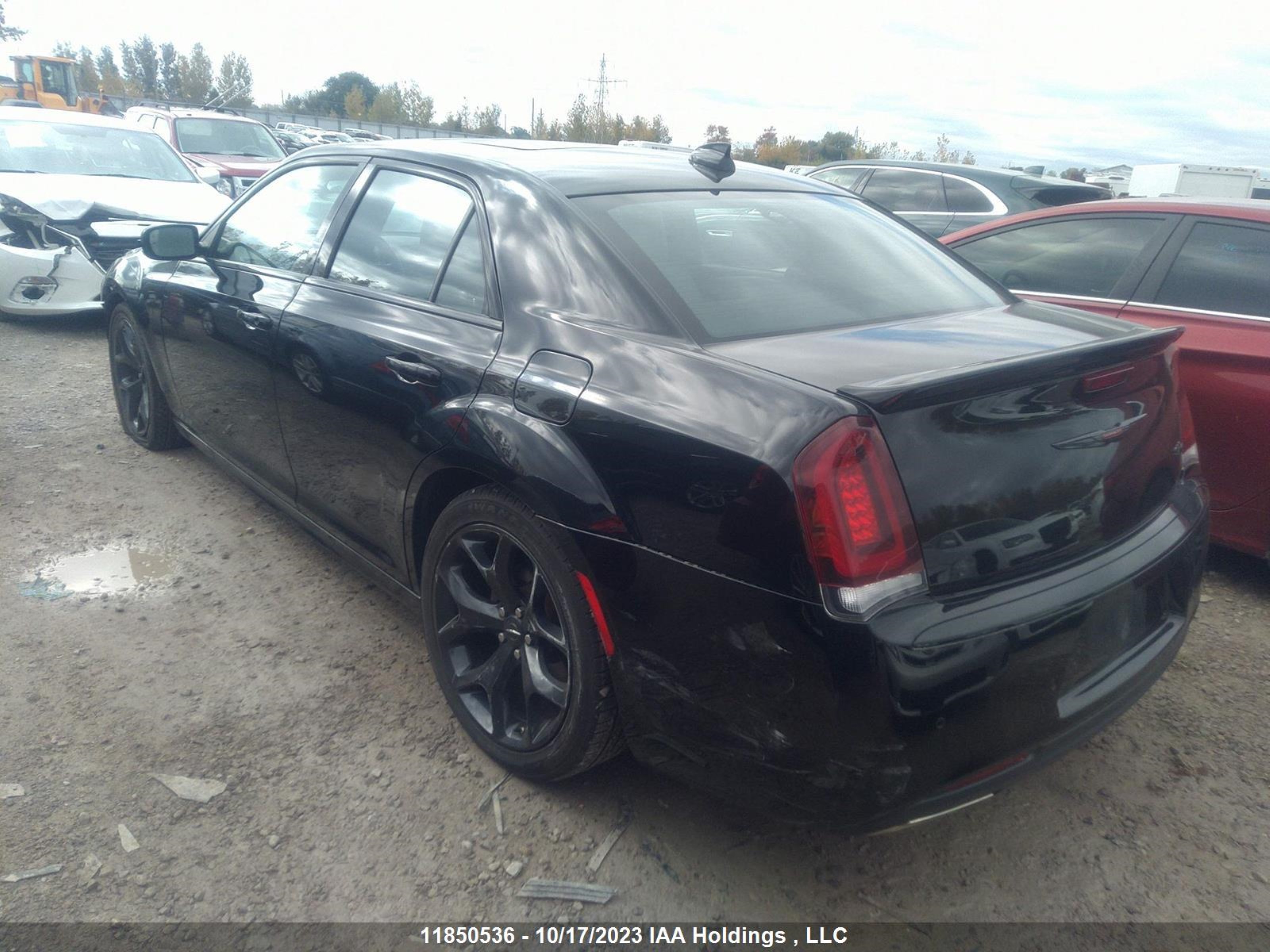 Photo 2 VIN: 2C3CCABG4NH150818 - CHRYSLER 300 