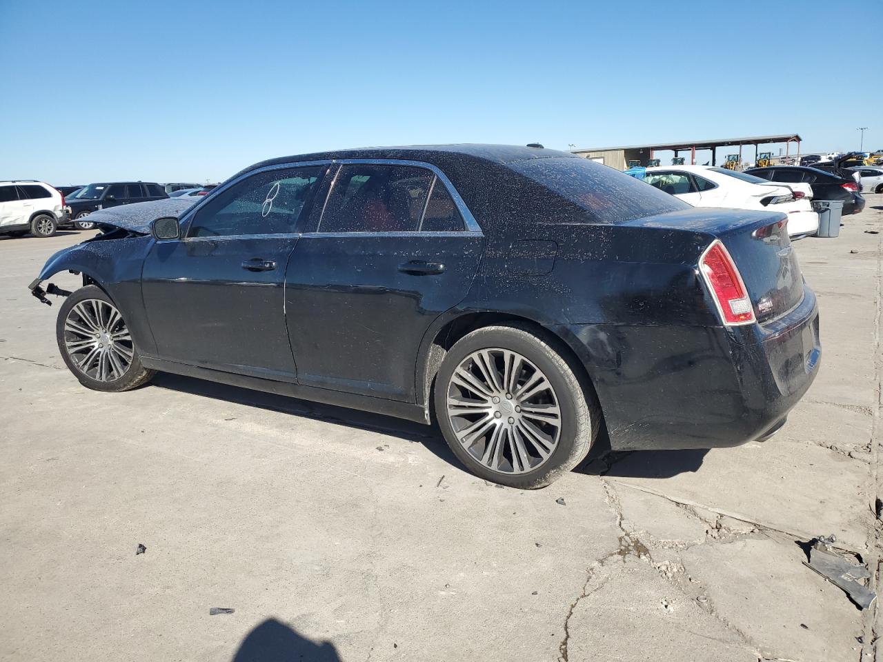 Photo 2 VIN: 2C3CCABG5DH551325 - CHRYSLER 300 