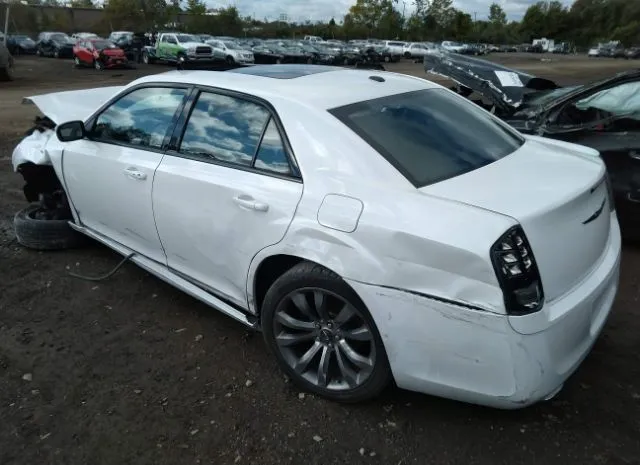 Photo 2 VIN: 2C3CCABG5EH231052 - CHRYSLER 300 