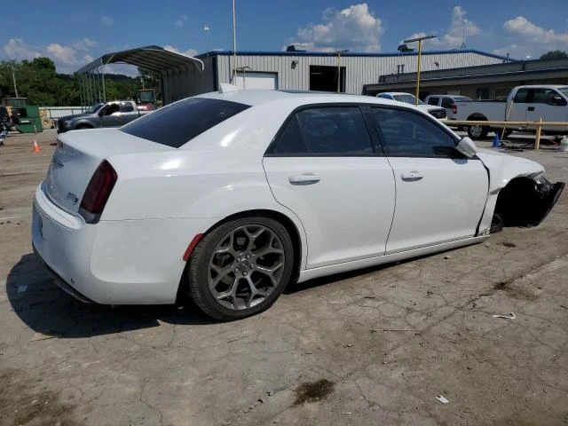 Photo 2 VIN: 2C3CCABG5FH807854 - CHRYSLER 300 S 