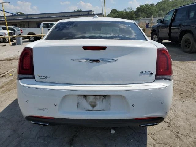 Photo 5 VIN: 2C3CCABG5FH807854 - CHRYSLER 300 S 