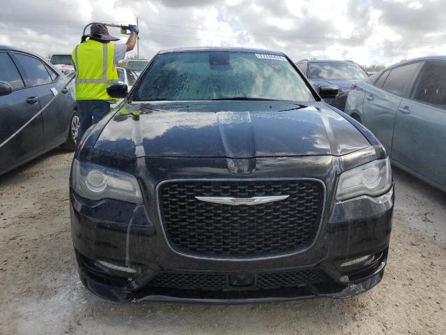 Photo 4 VIN: 2C3CCABG5JH285574 - CHRYSLER 300 S 