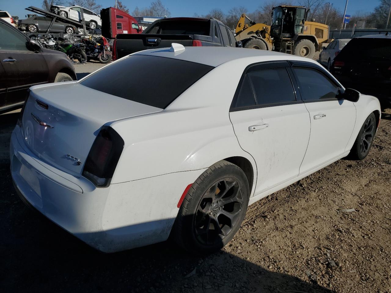 Photo 2 VIN: 2C3CCABG5LH131370 - CHRYSLER 300 