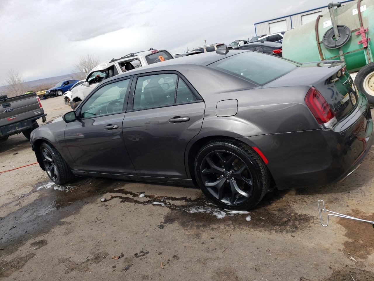 Photo 1 VIN: 2C3CCABG5MH520317 - CHRYSLER 300 