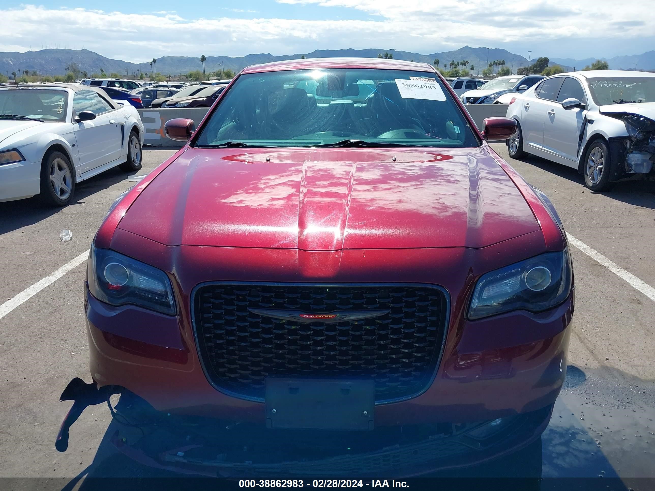 Photo 11 VIN: 2C3CCABG5MH595776 - CHRYSLER 300 